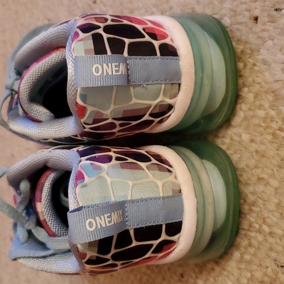 Women's One Mix Sneakers - Picture 14 of 14